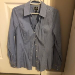 Express essential shirt